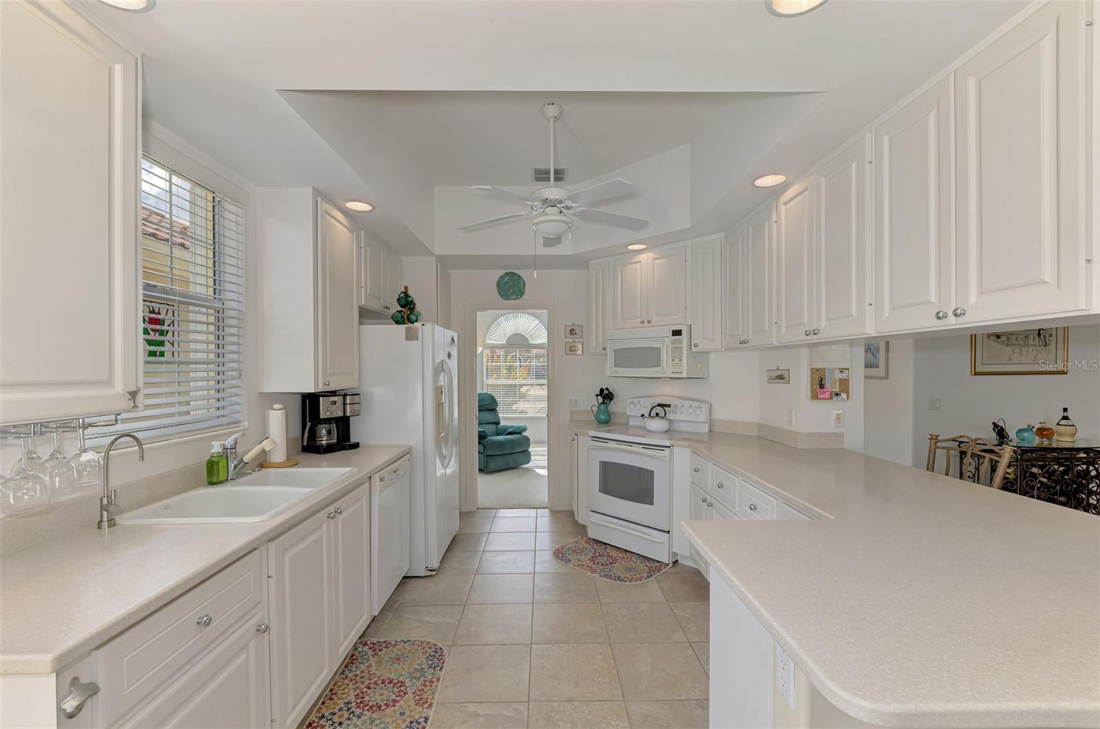 ISLANDWALK AT WEST VILLAGES PH 02 - Residential