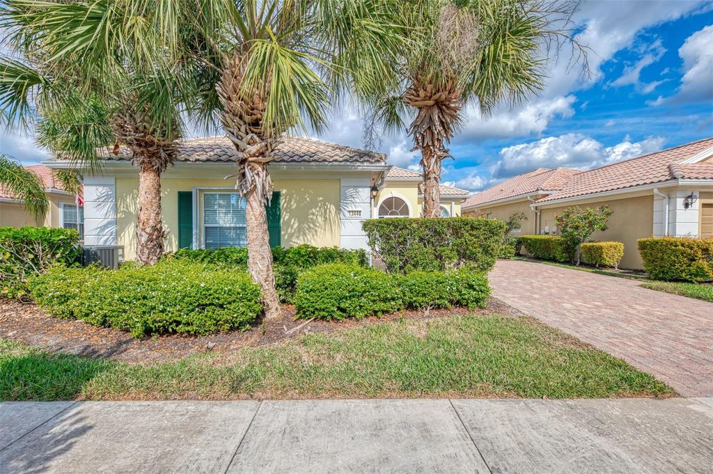 Photo of 13448 Coluccio Street, Venice, FL 34293 (MLS # D6145368)