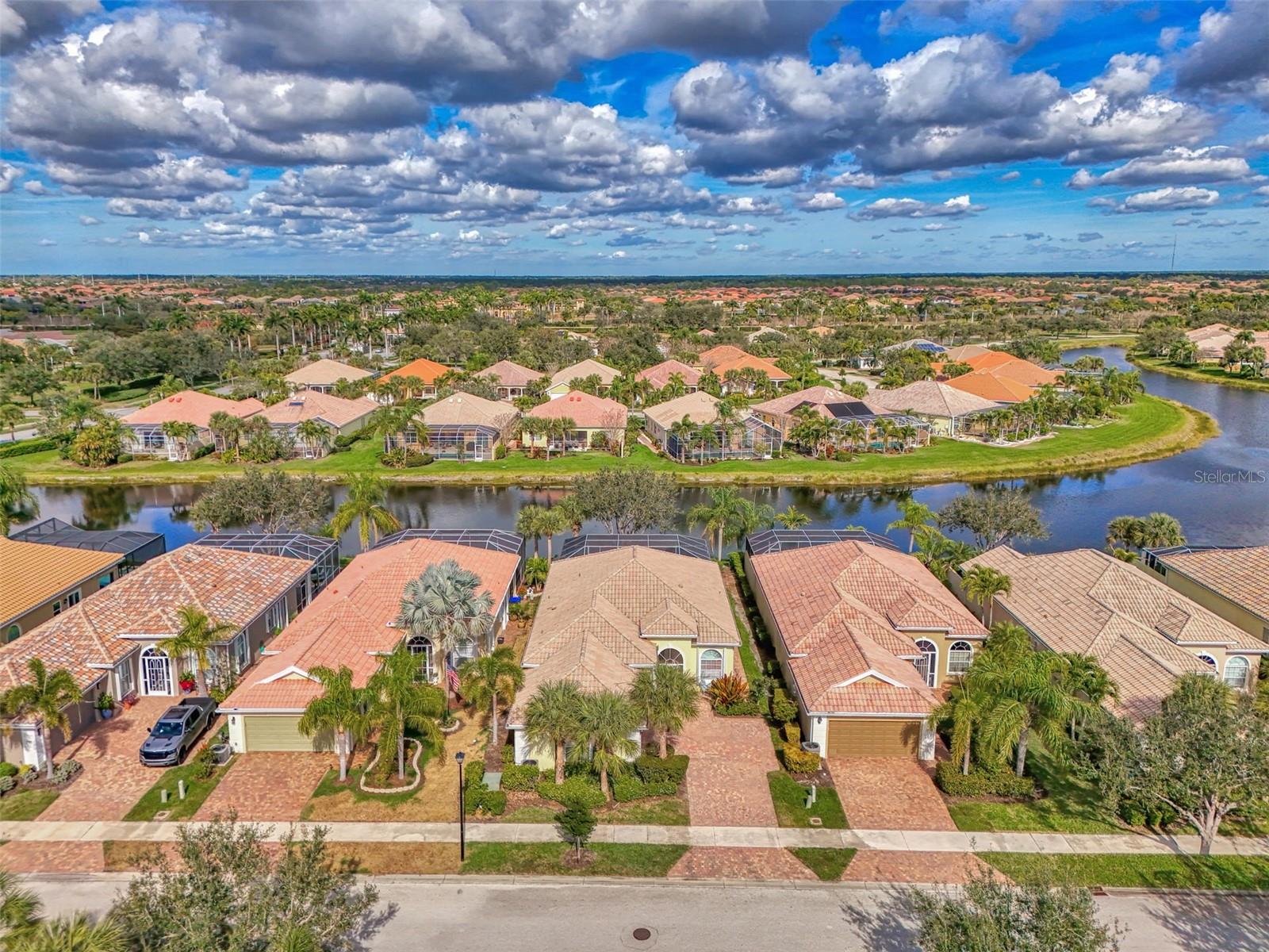 ISLANDWALK AT WEST VILLAGES PH 02 - Residential