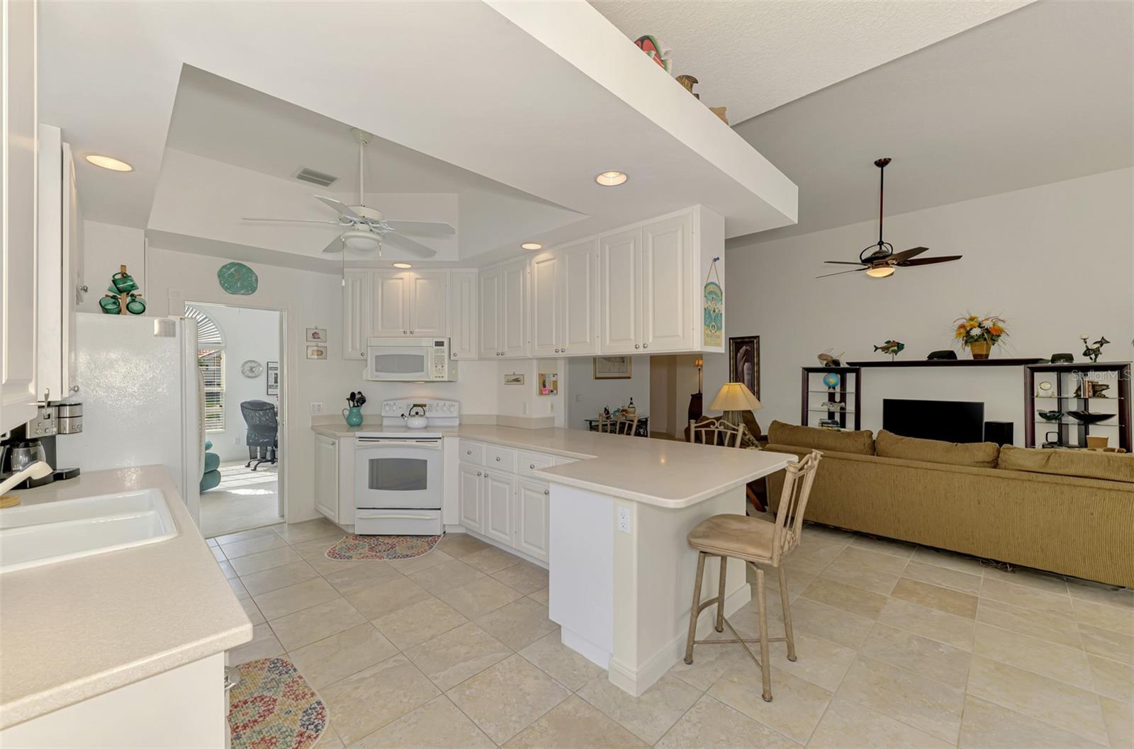 ISLANDWALK AT WEST VILLAGES PH 02 - Residential