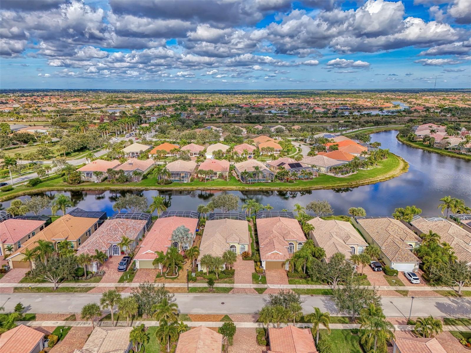 ISLANDWALK AT WEST VILLAGES PH 02 - Residential