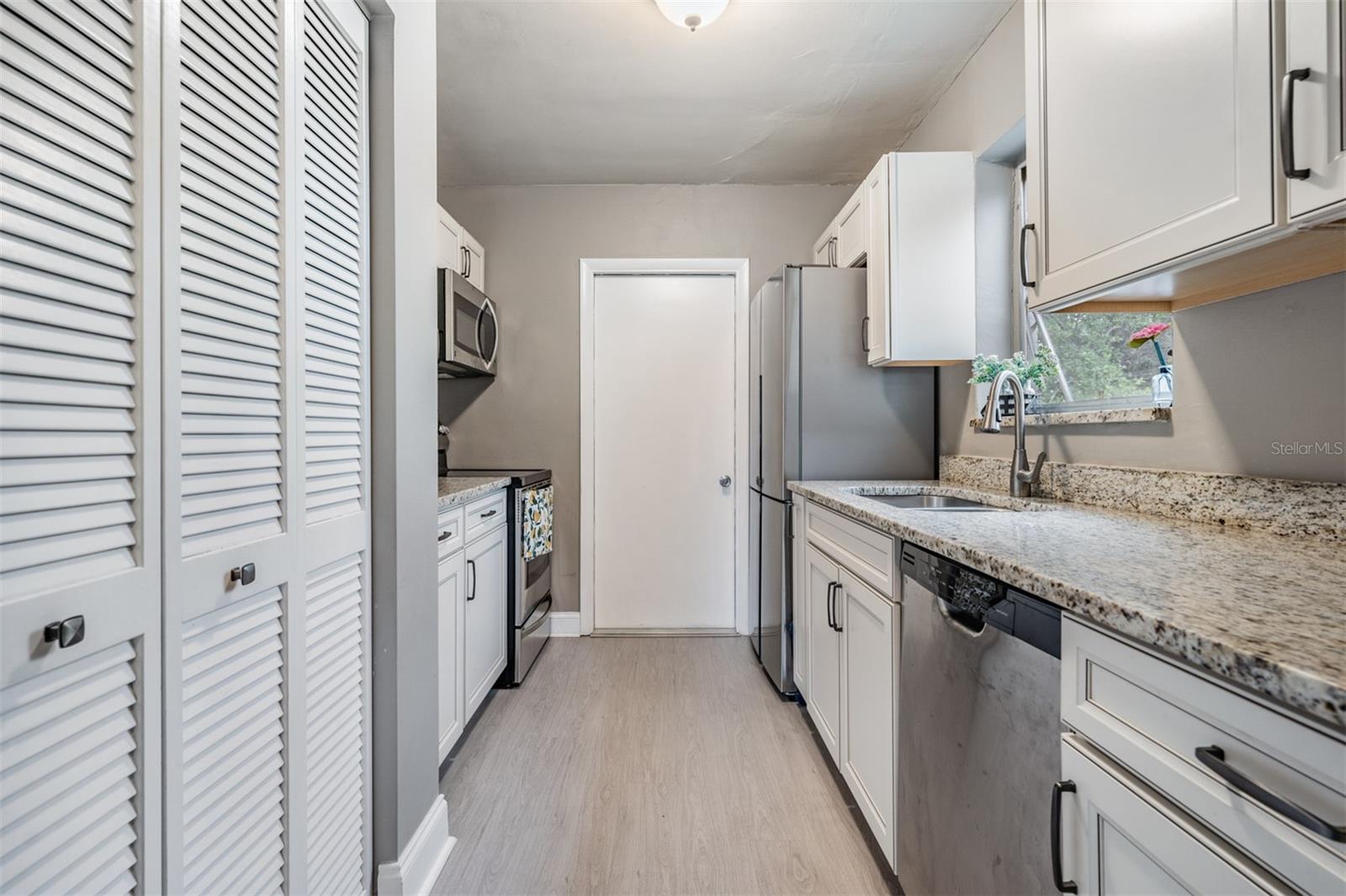 SPRING HILL - Residential Lease