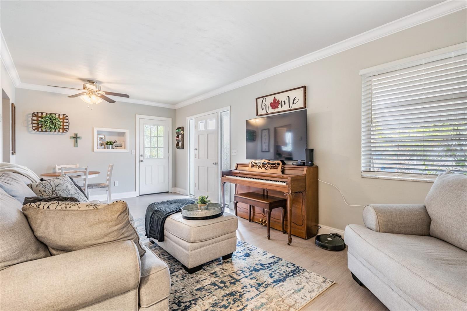 SPRING HILL - Residential Lease