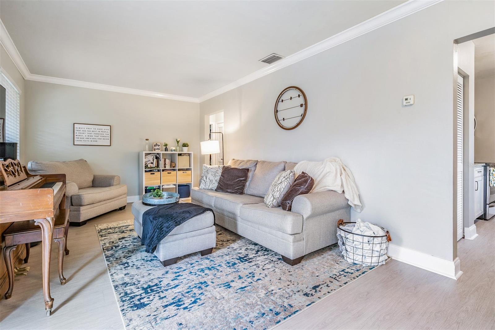 SPRING HILL - Residential Lease