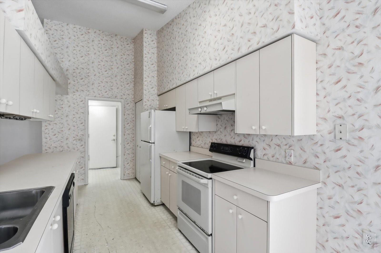 TIMBER PINES - Residential