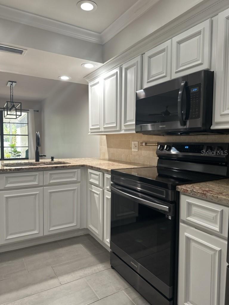 MONACO GARDENS UNIT ONE - Residential Lease