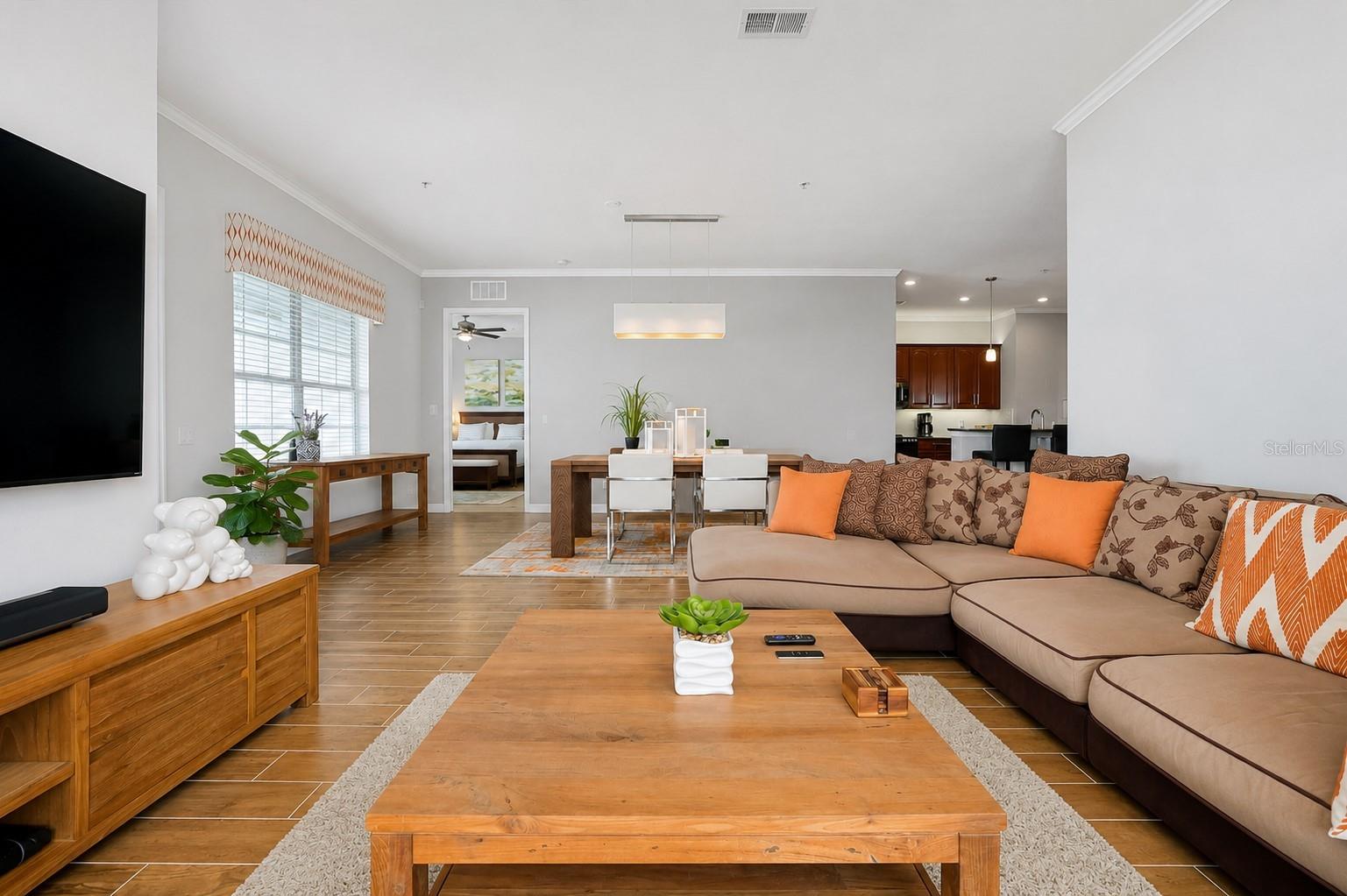 5048 SHOREWAY LOOP 40404