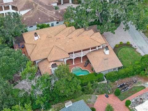 A home in WINDERMERE