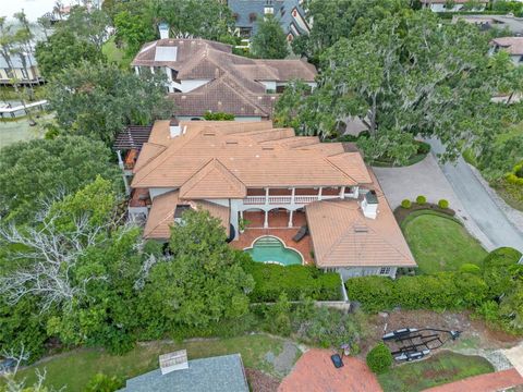 A home in WINDERMERE