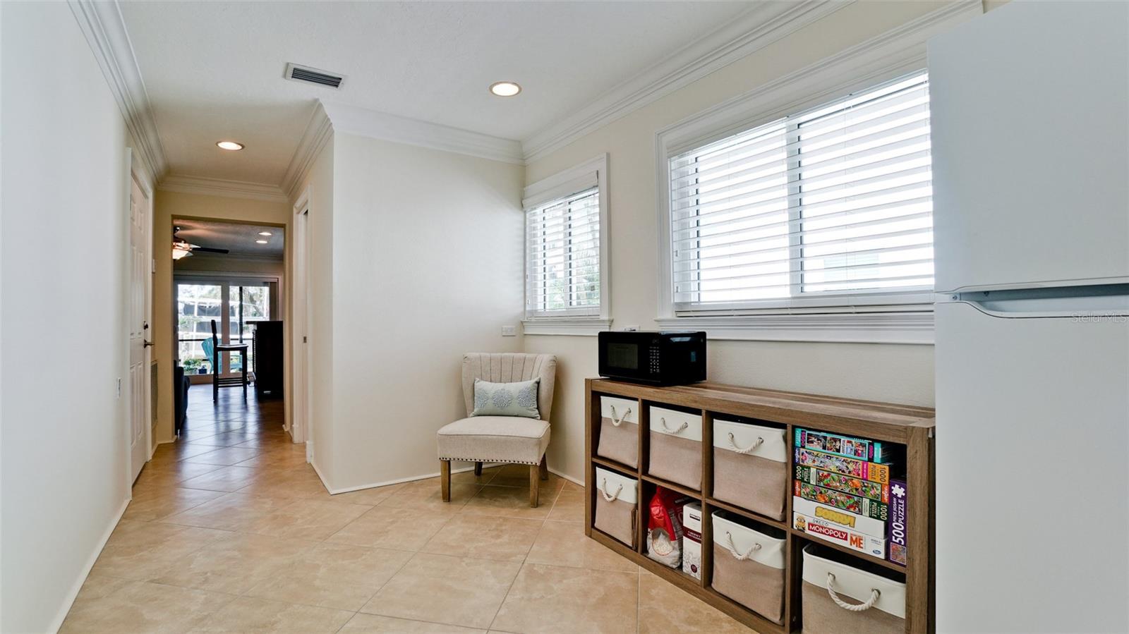 FLAMINGO CAY APTS AMD - Residential