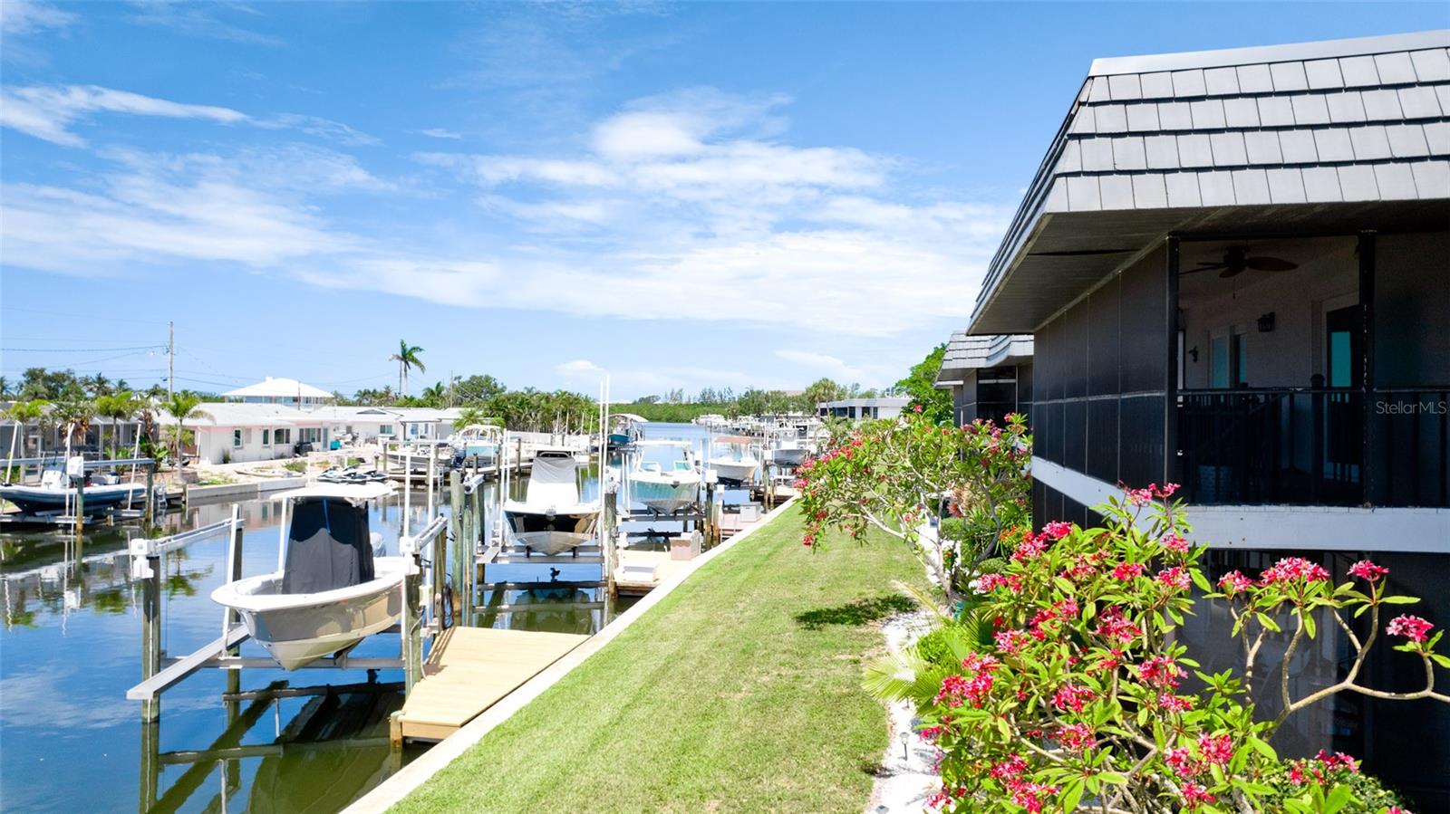 FLAMINGO CAY APTS AMD - Residential