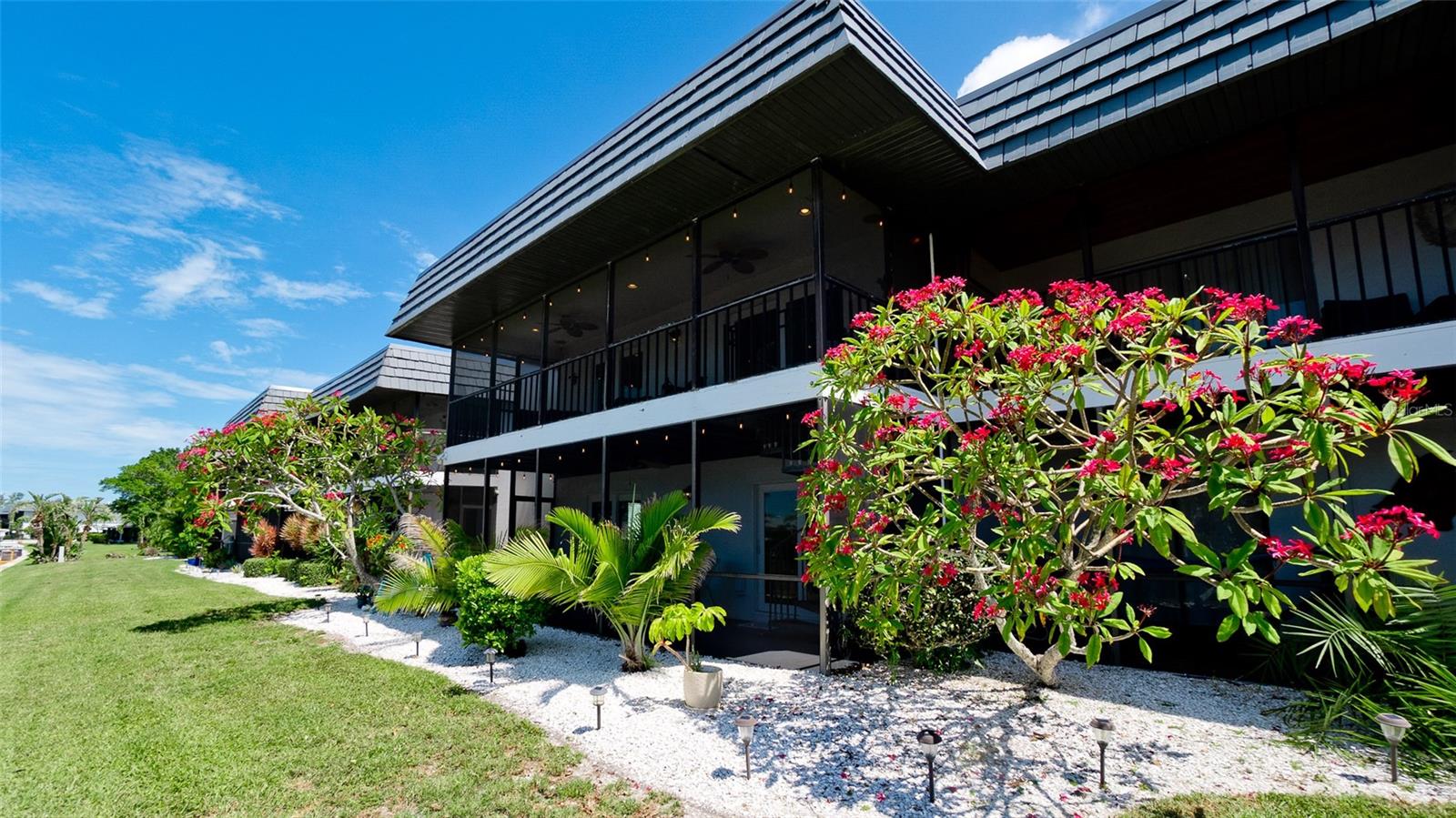 FLAMINGO CAY APTS AMD - Residential