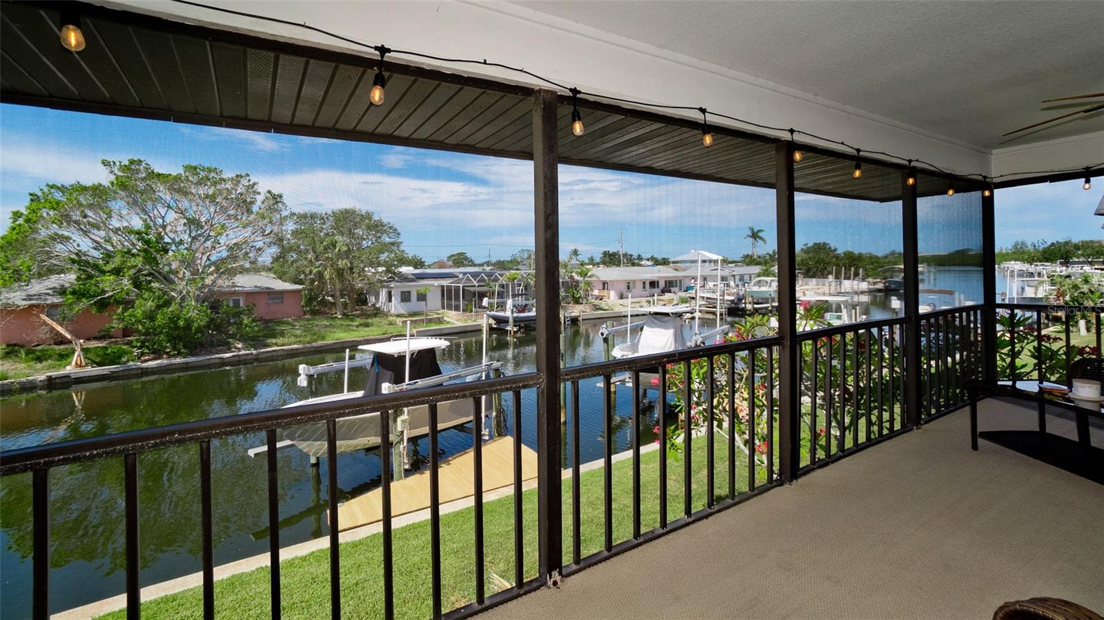 FLAMINGO CAY APTS AMD - Residential