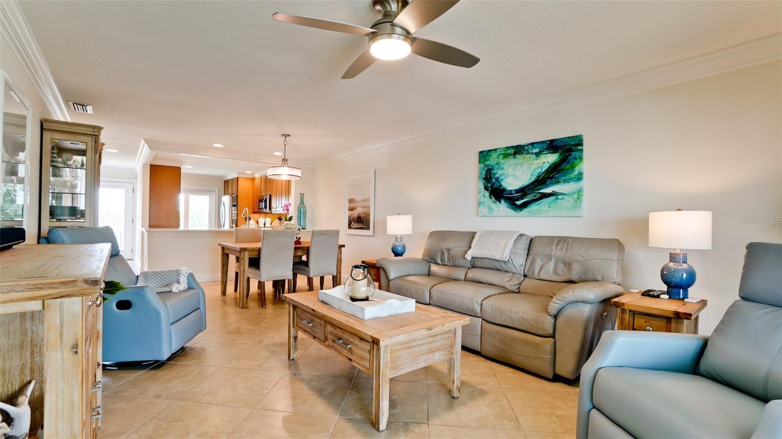FLAMINGO CAY APTS AMD - Residential