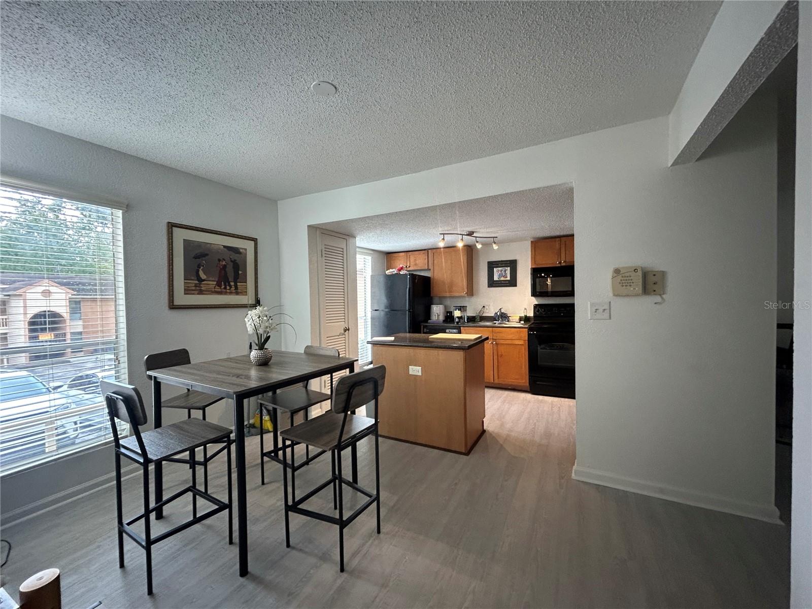 CREEKS EDGE CONDO - Residential Lease