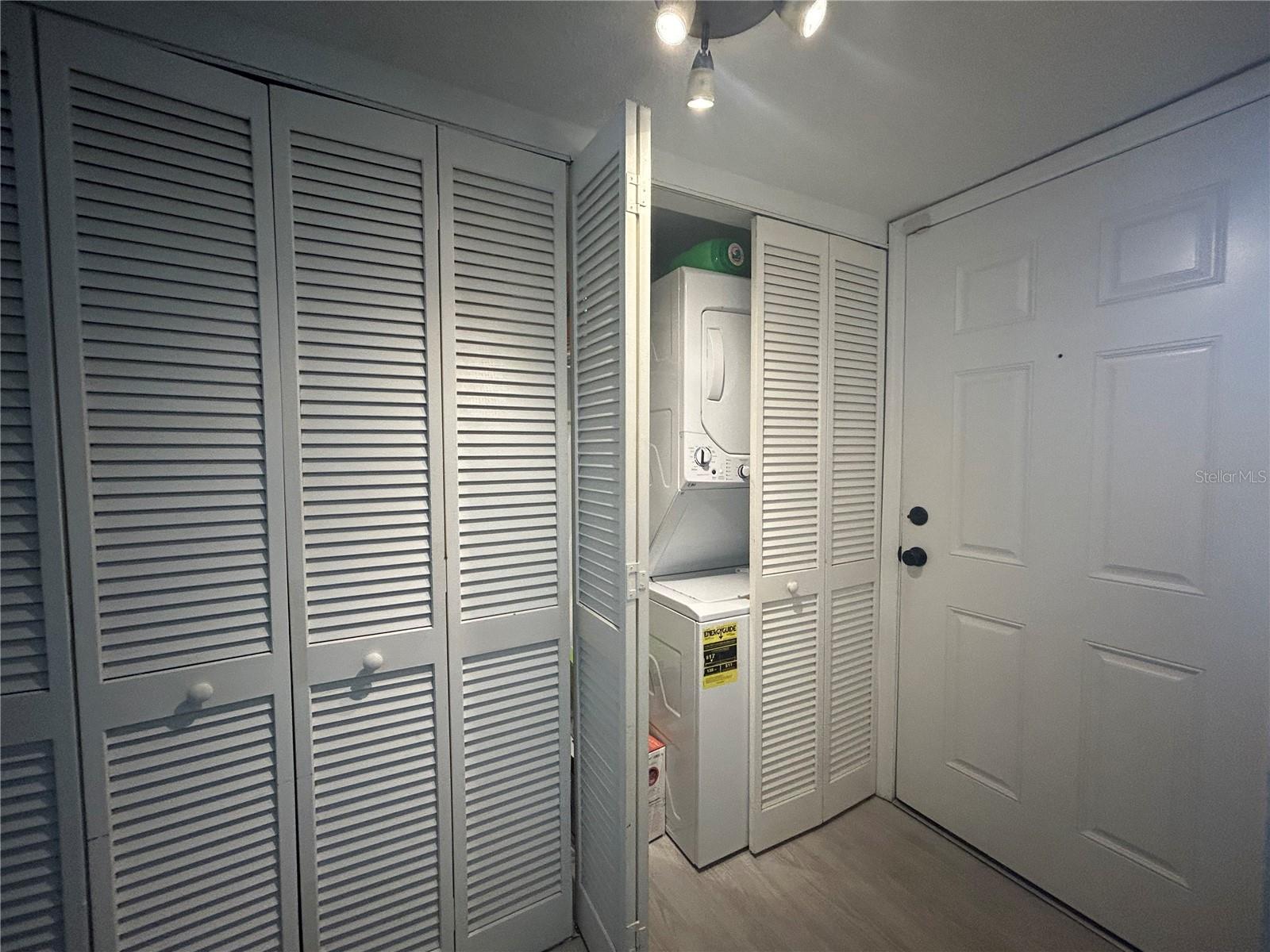 CREEKS EDGE CONDO - Residential Lease