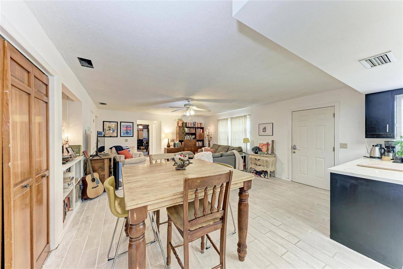 1050; N 1/4 OF 15/34/17 - Residential