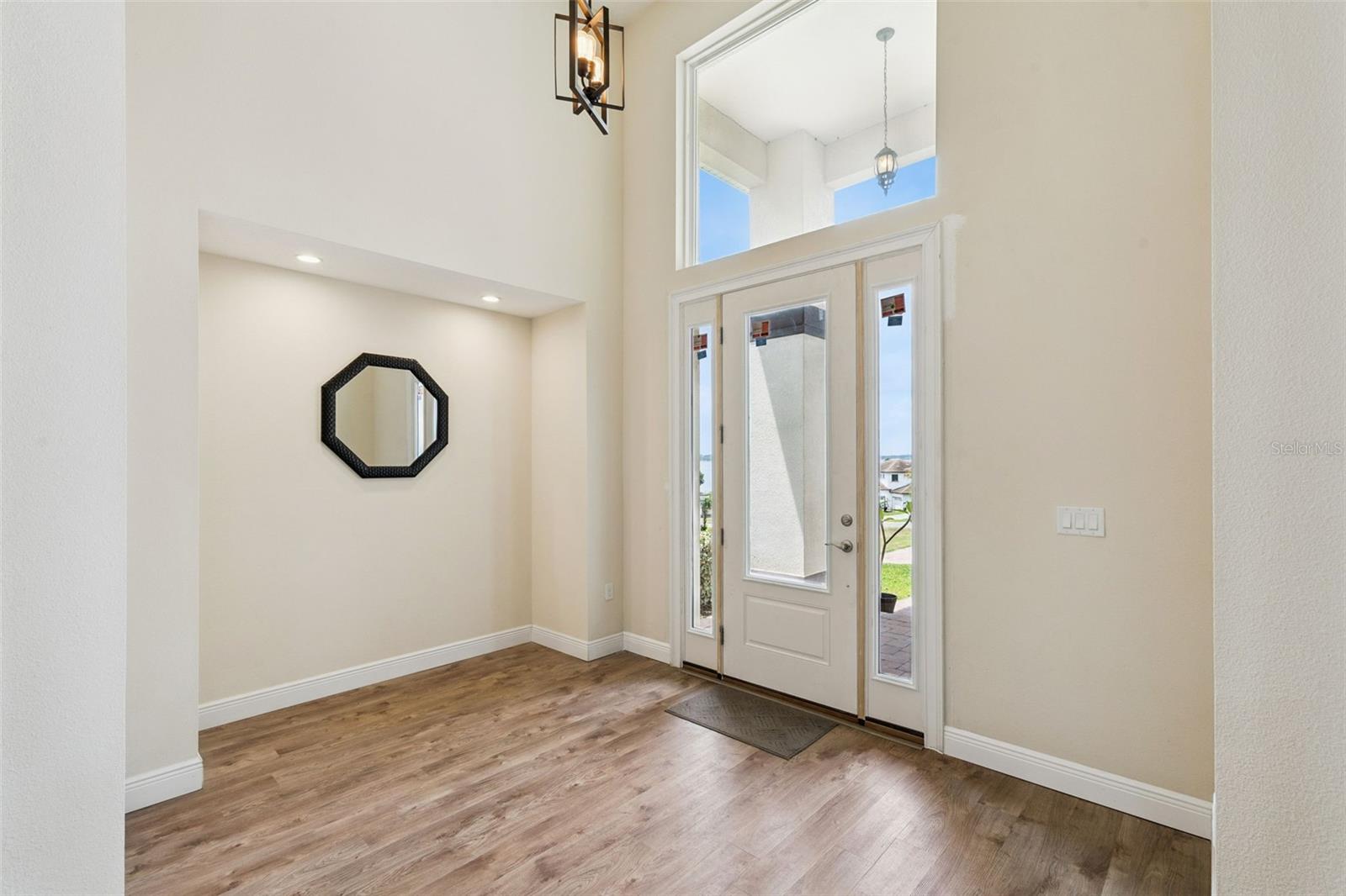 1837 MOORINGS COURT