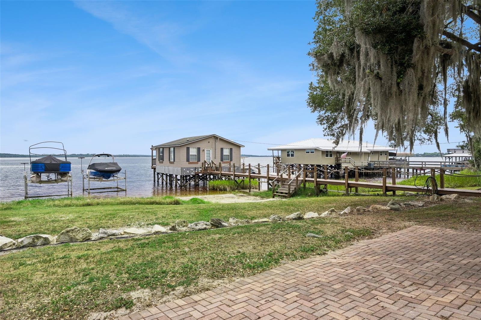 MOORINGS/CLERMONT - Residential