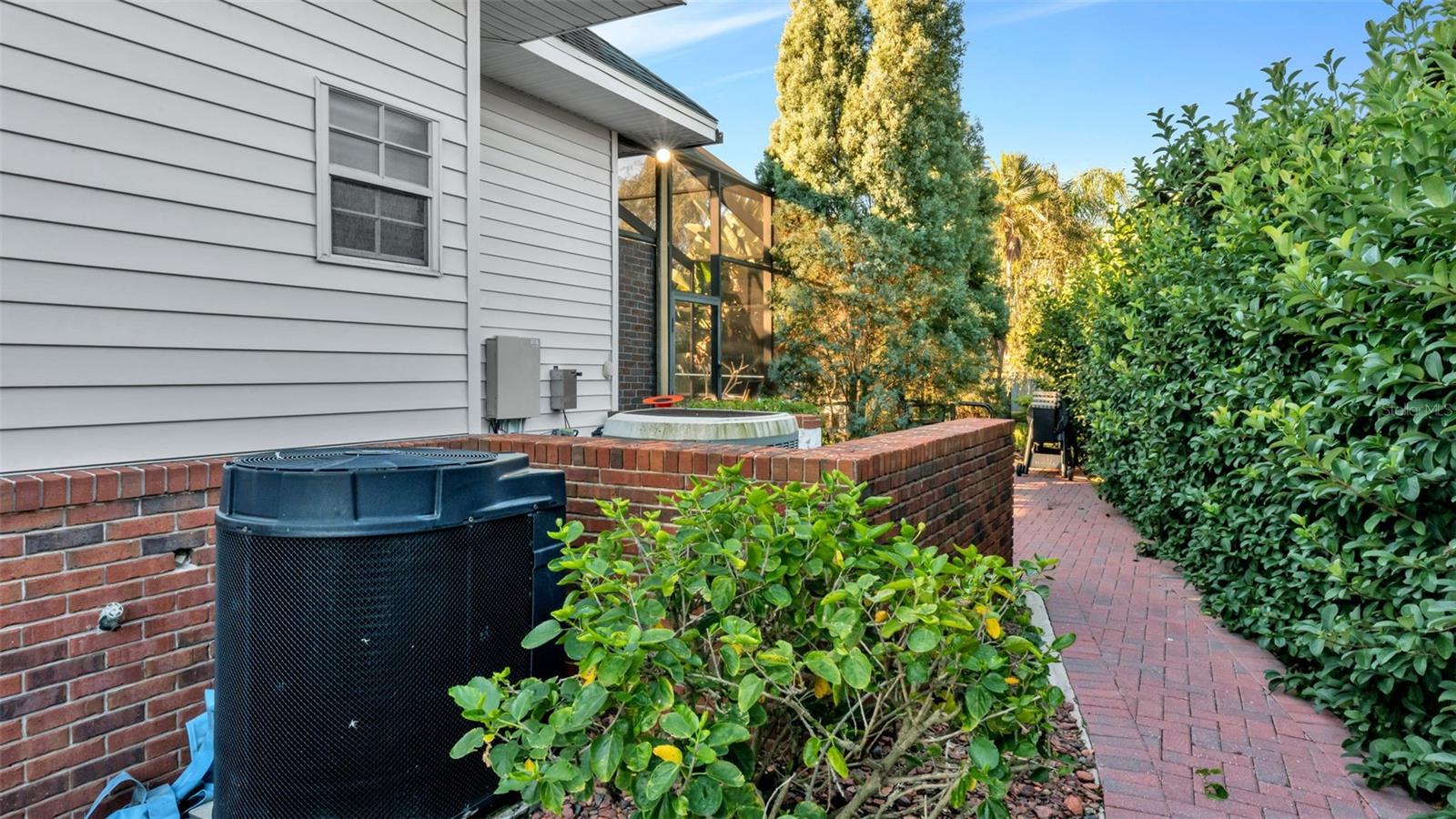 PIER POINT - Residential