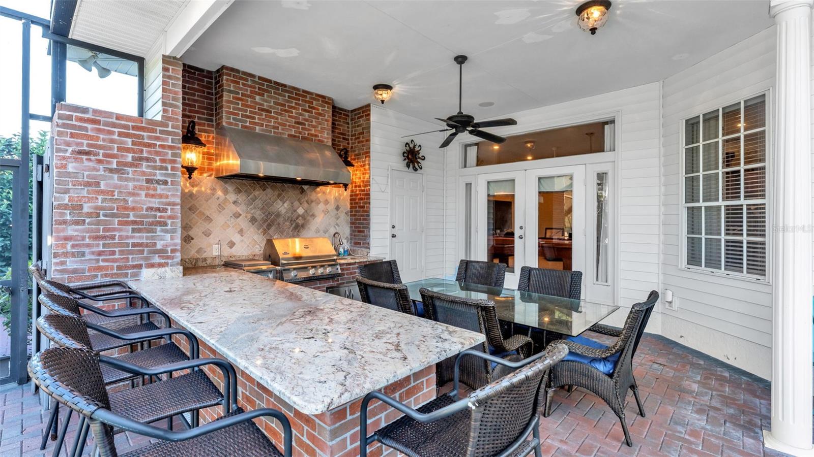 PIER POINT - Residential