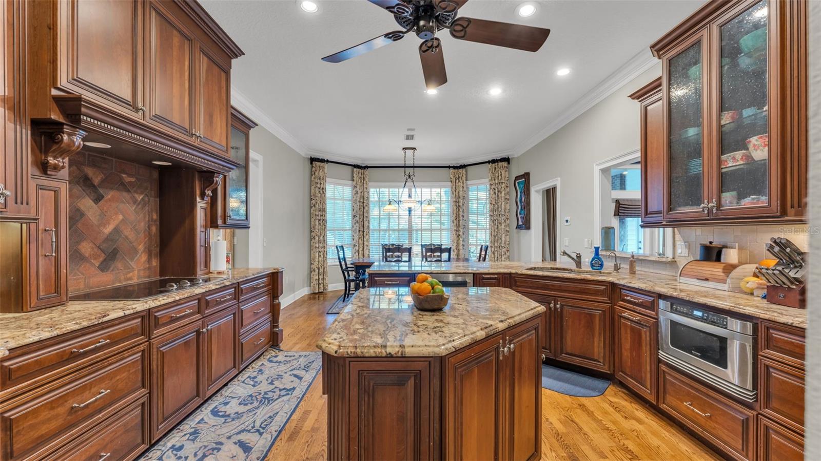 PIER POINT - Residential