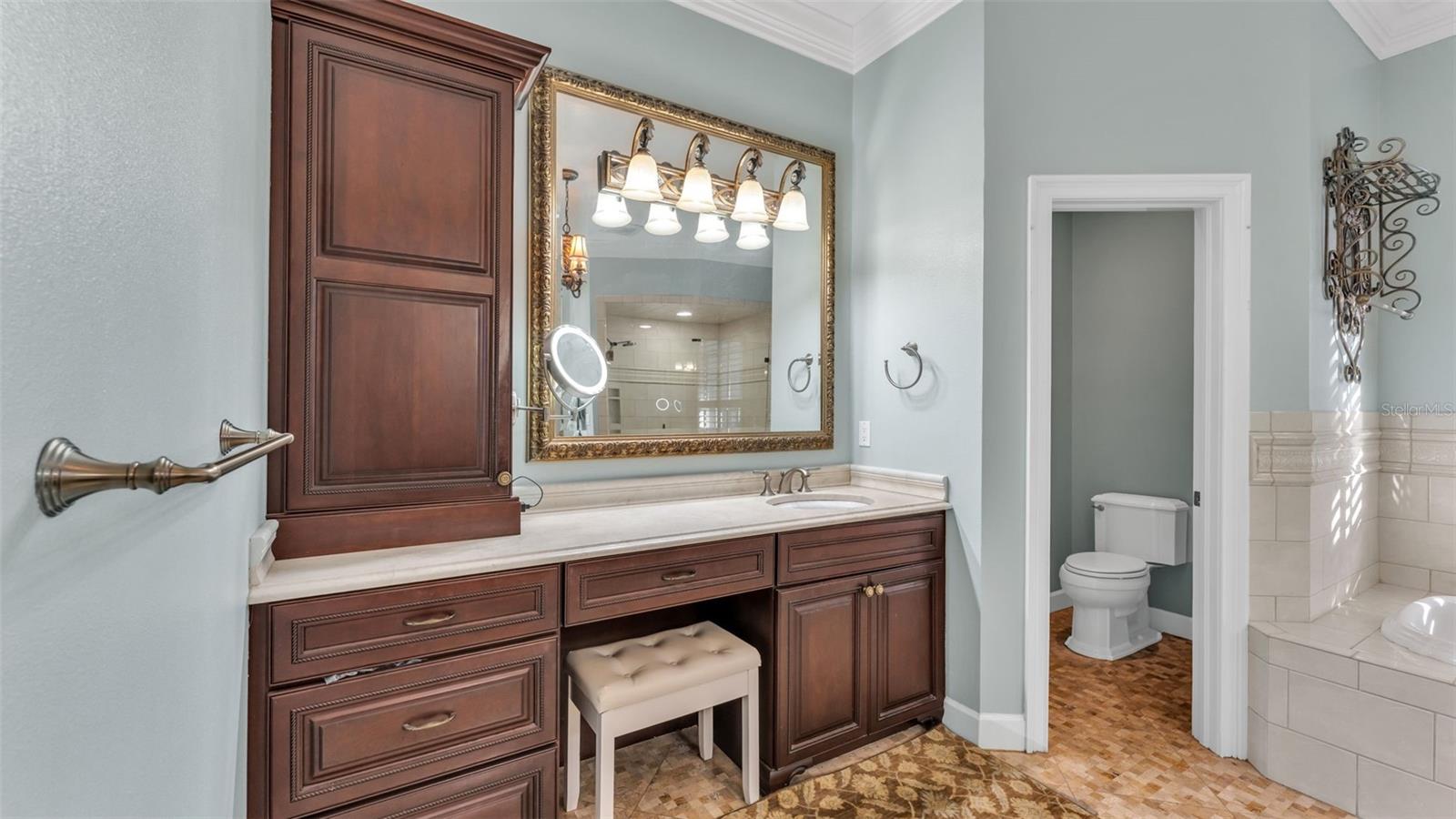 PIER POINT - Residential