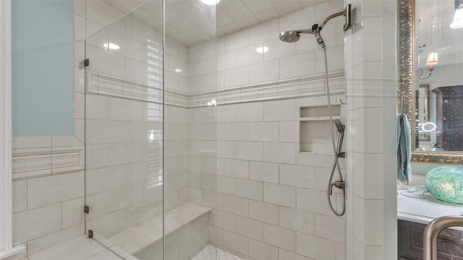 PIER POINT - Residential