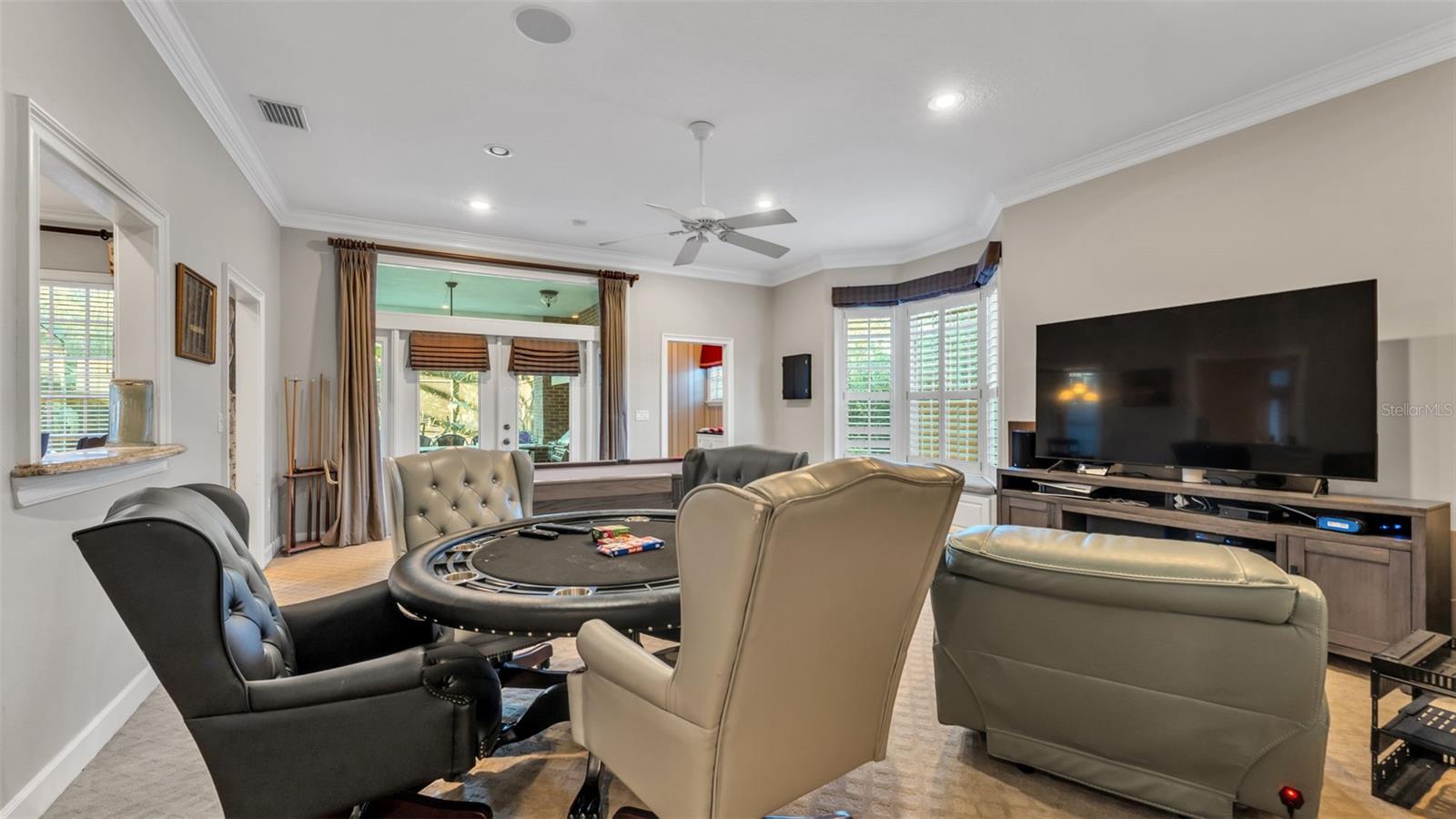 PIER POINT - Residential