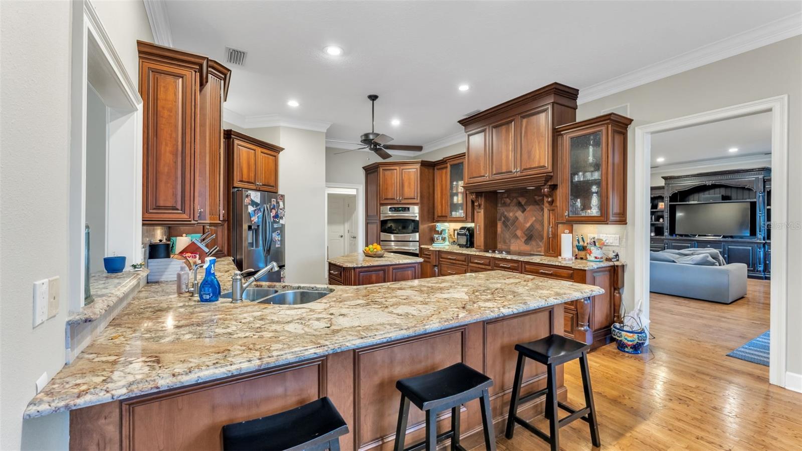 PIER POINT - Residential