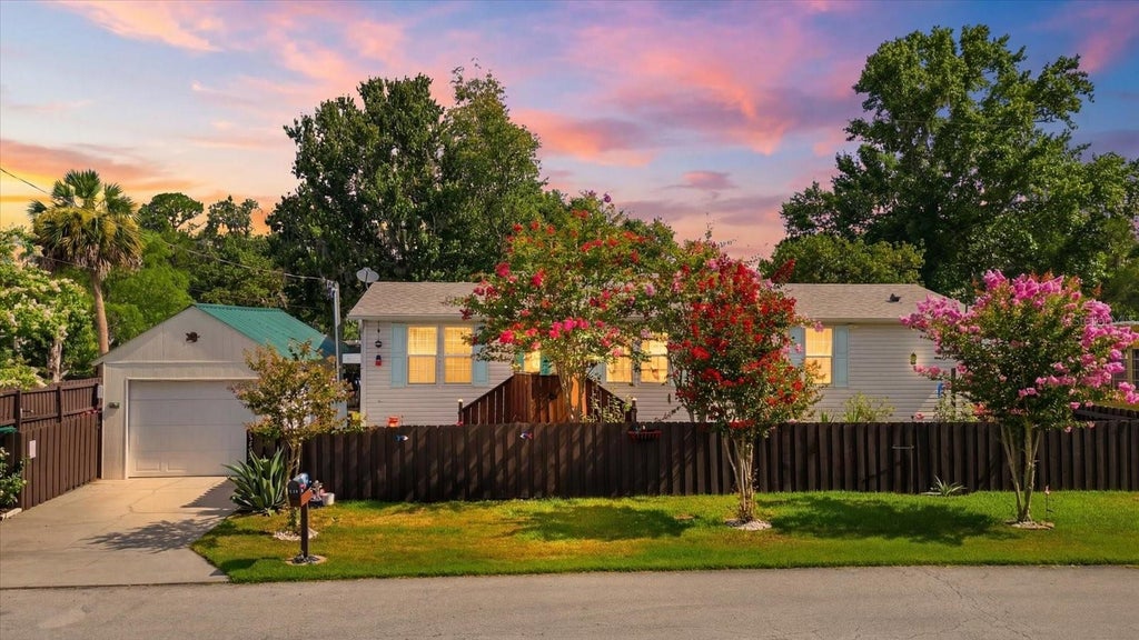 Photo of 8421 W Scott Court, Homosassa, FL 34448 (MLS # OM730560)