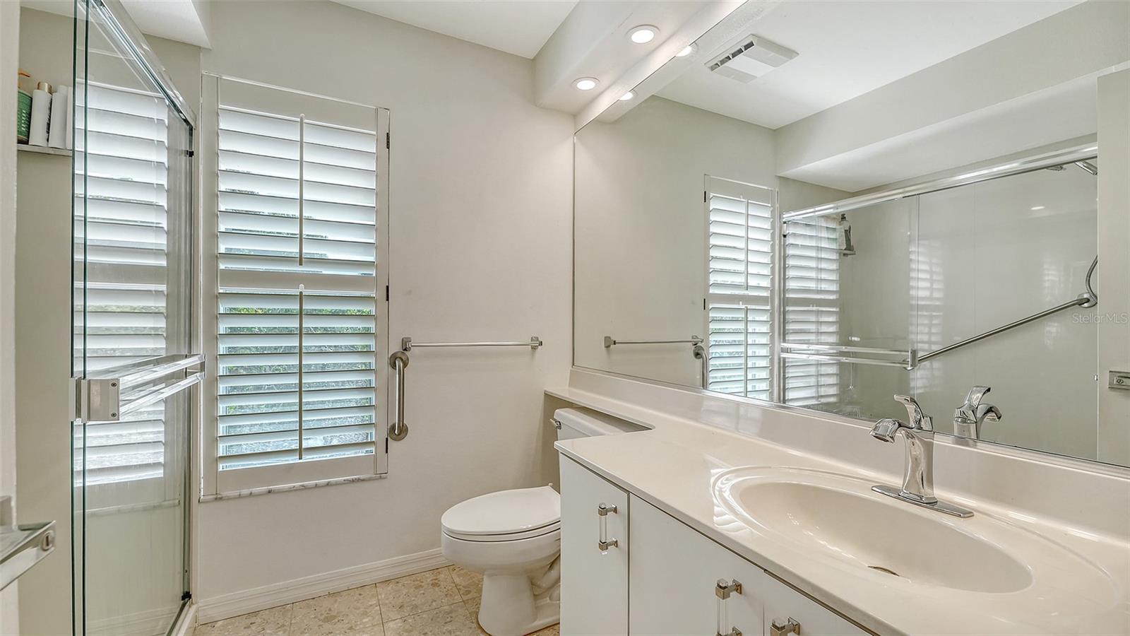 LAUREL OAK ESTATES SEC 02 - Residential