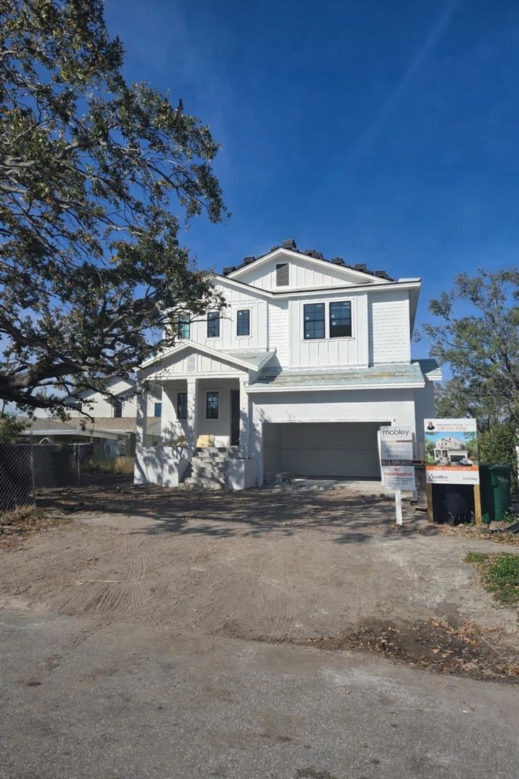 Photo of 119 Huron Avenue, Tampa, FL 33606 (MLS # TB8380711)