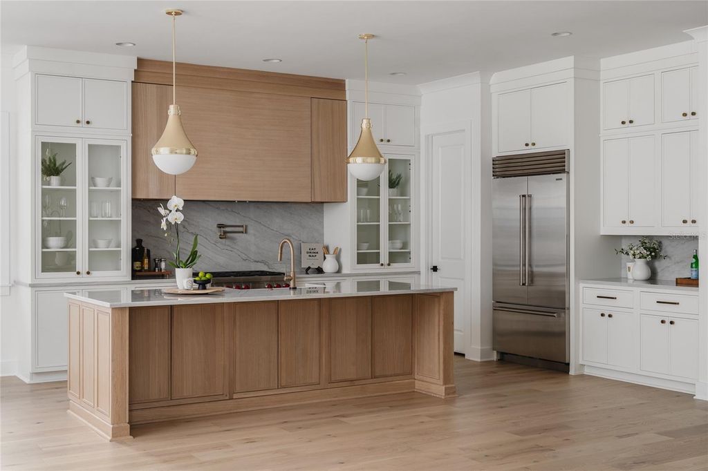 Photo of 119 Huron Avenue, Tampa, FL 33606 (MLS # TB8380711)