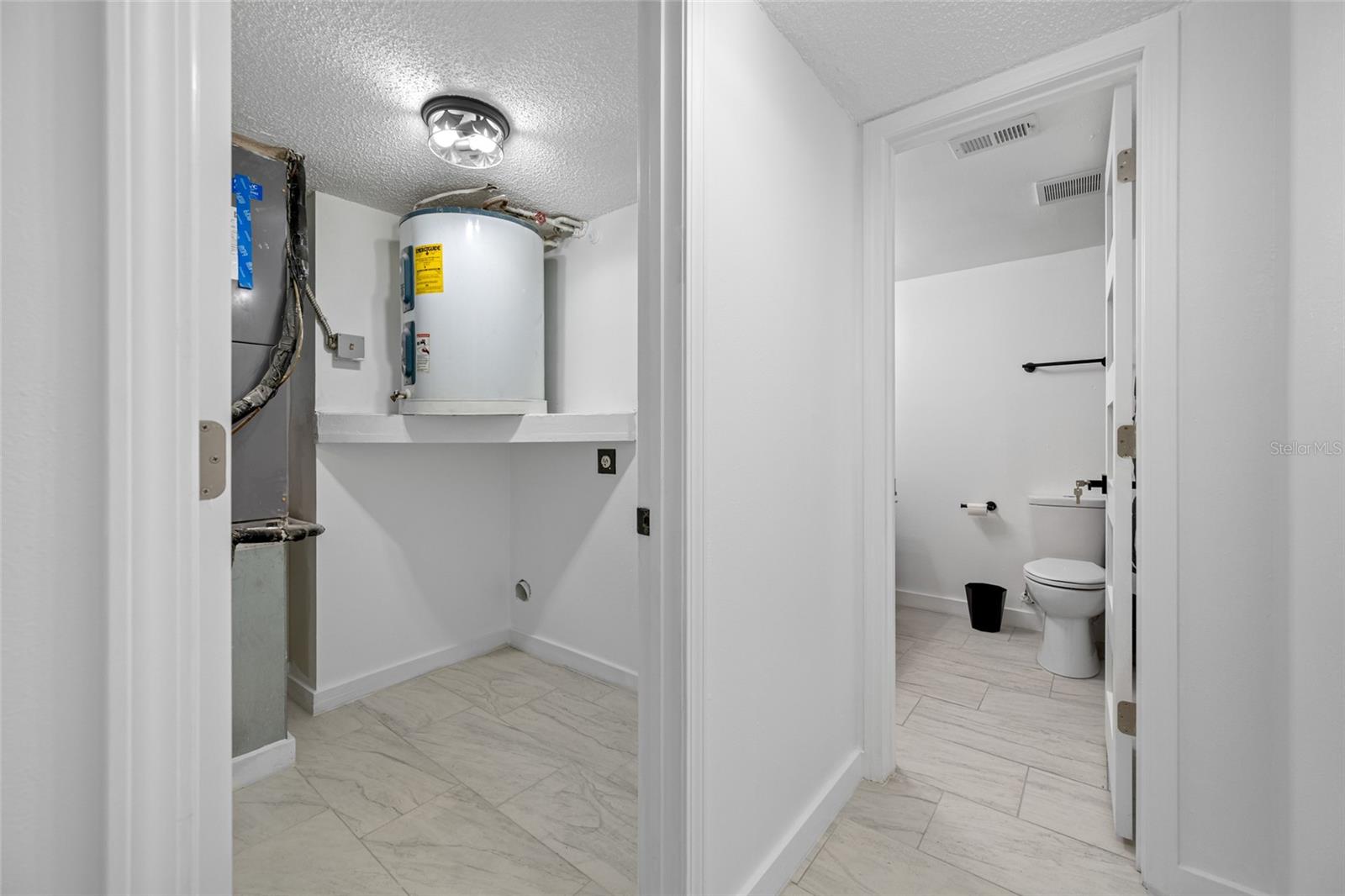 SHADOW LAKES CONDO - Residential