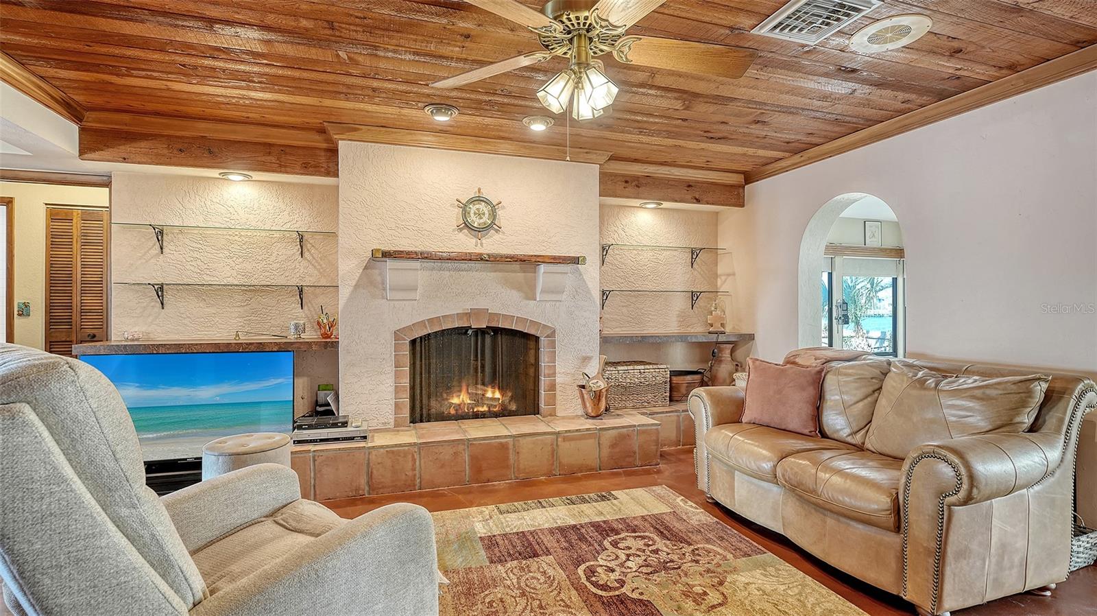 AQUALANE ESTATES - Residential