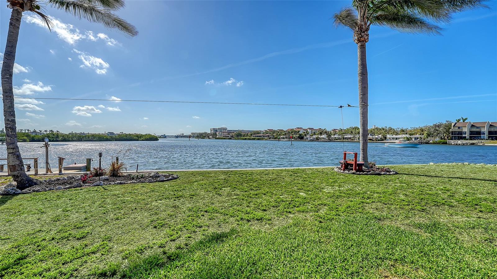 AQUALANE ESTATES - Residential