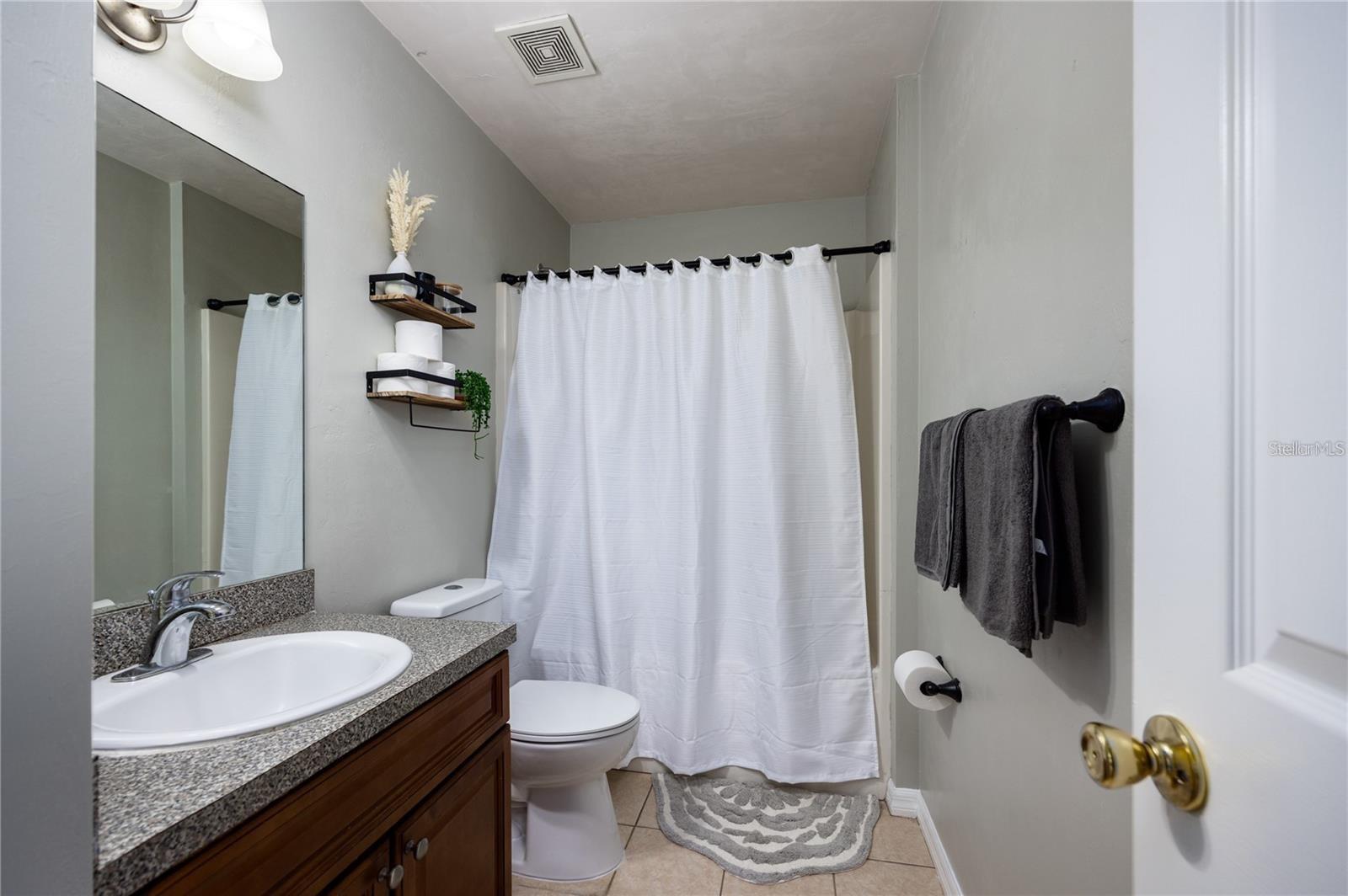 NORTH POINT AT IRONWOOD - Residential Lease