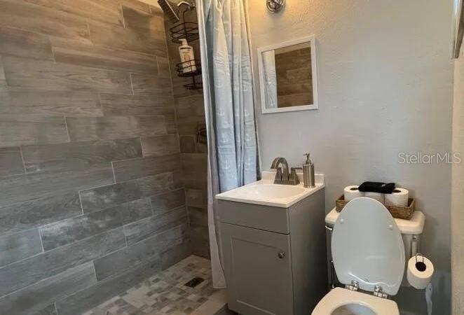 BAYSHORE HEIGHTS - Residential