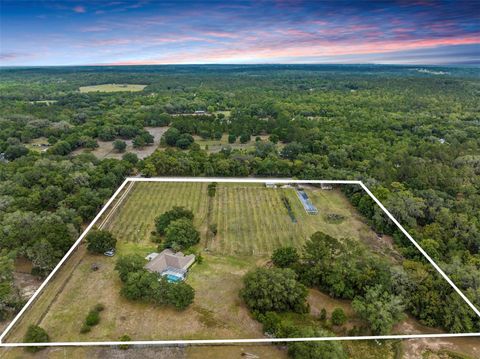 A home in BROOKSVILLE