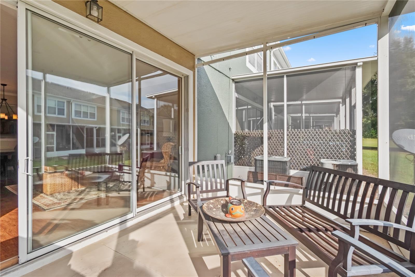 WYNCHASE TWNHMS - Residential