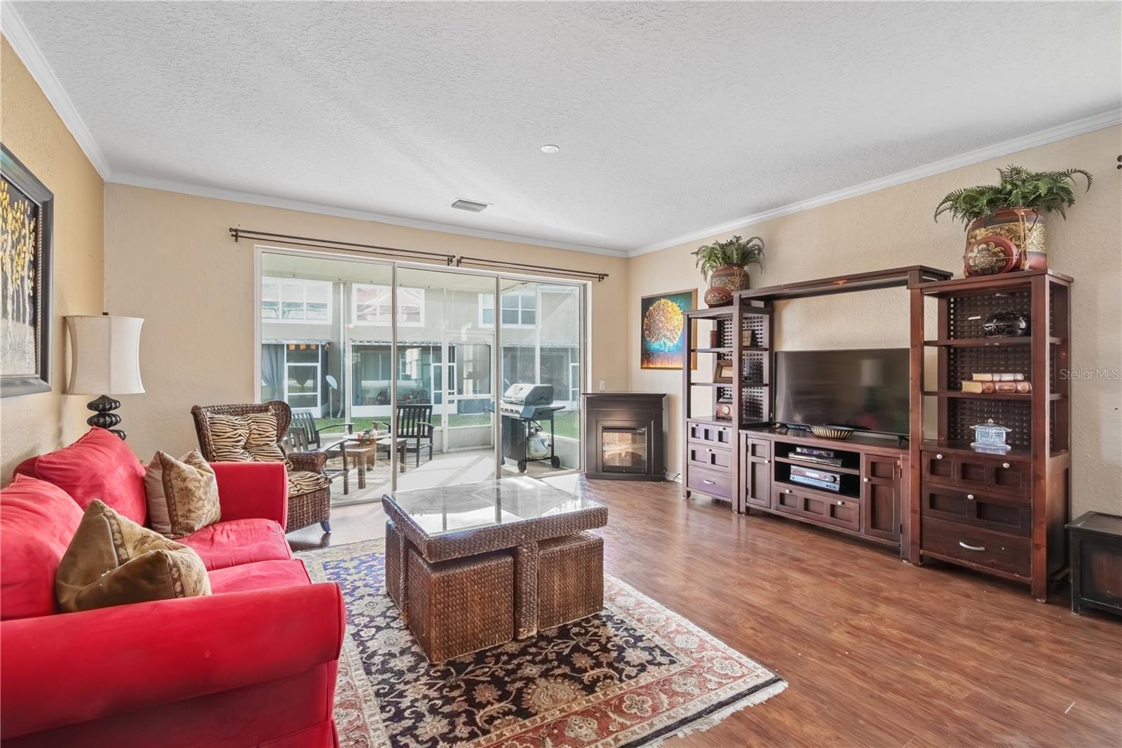 WYNCHASE TWNHMS - Residential