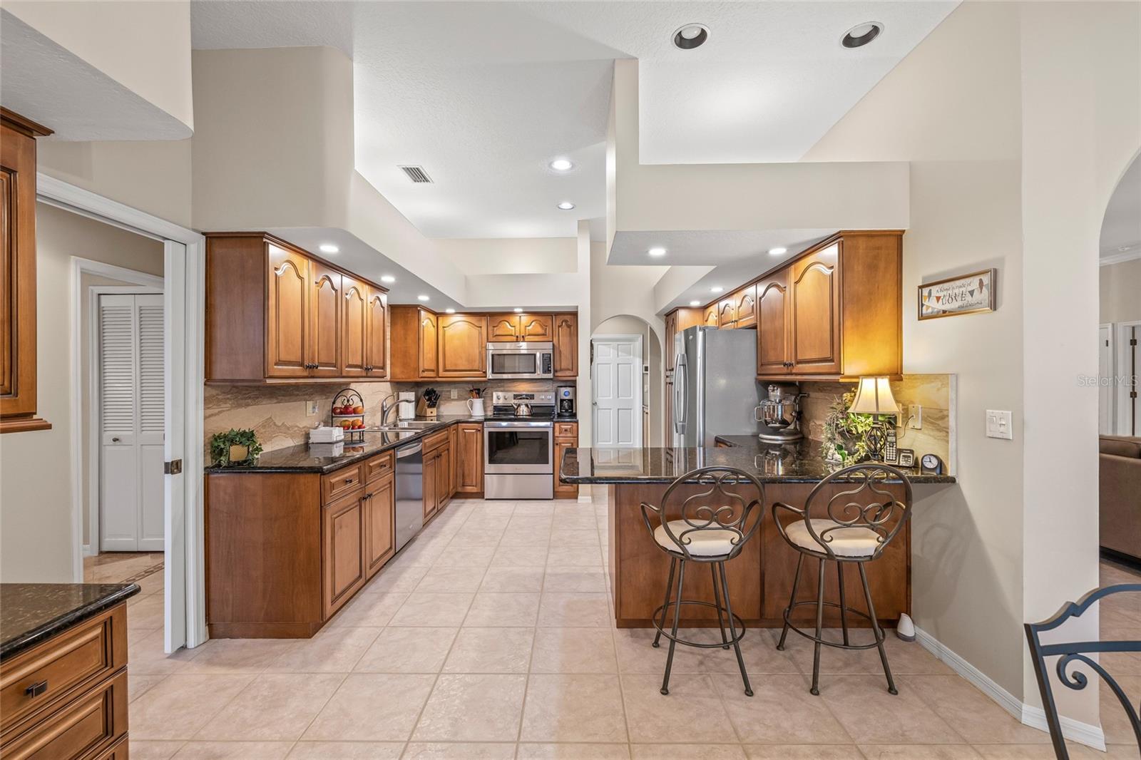 1156 DARLINGTON OAK DRIVE NE
