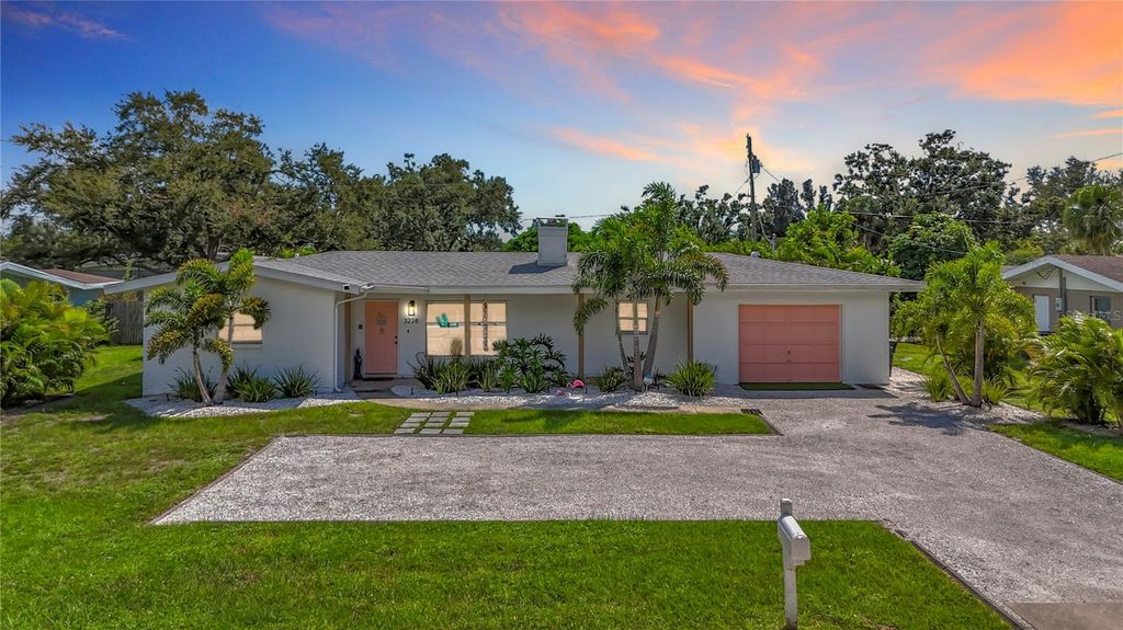 Photo of 3228 Webber Street, Sarasota, FL 34239 (MLS # A4662332)