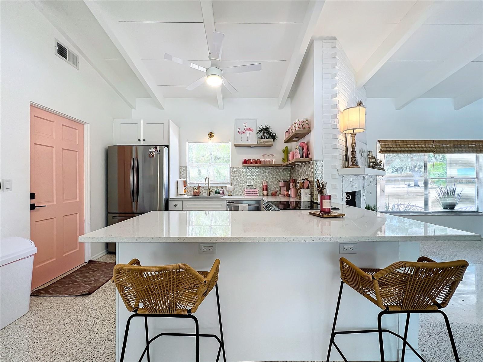 SOUTH GATE MANOR - Residential