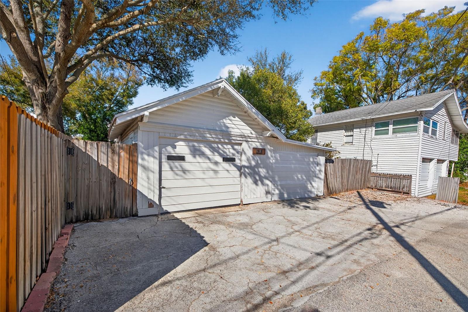 PINEWOOD - Residential