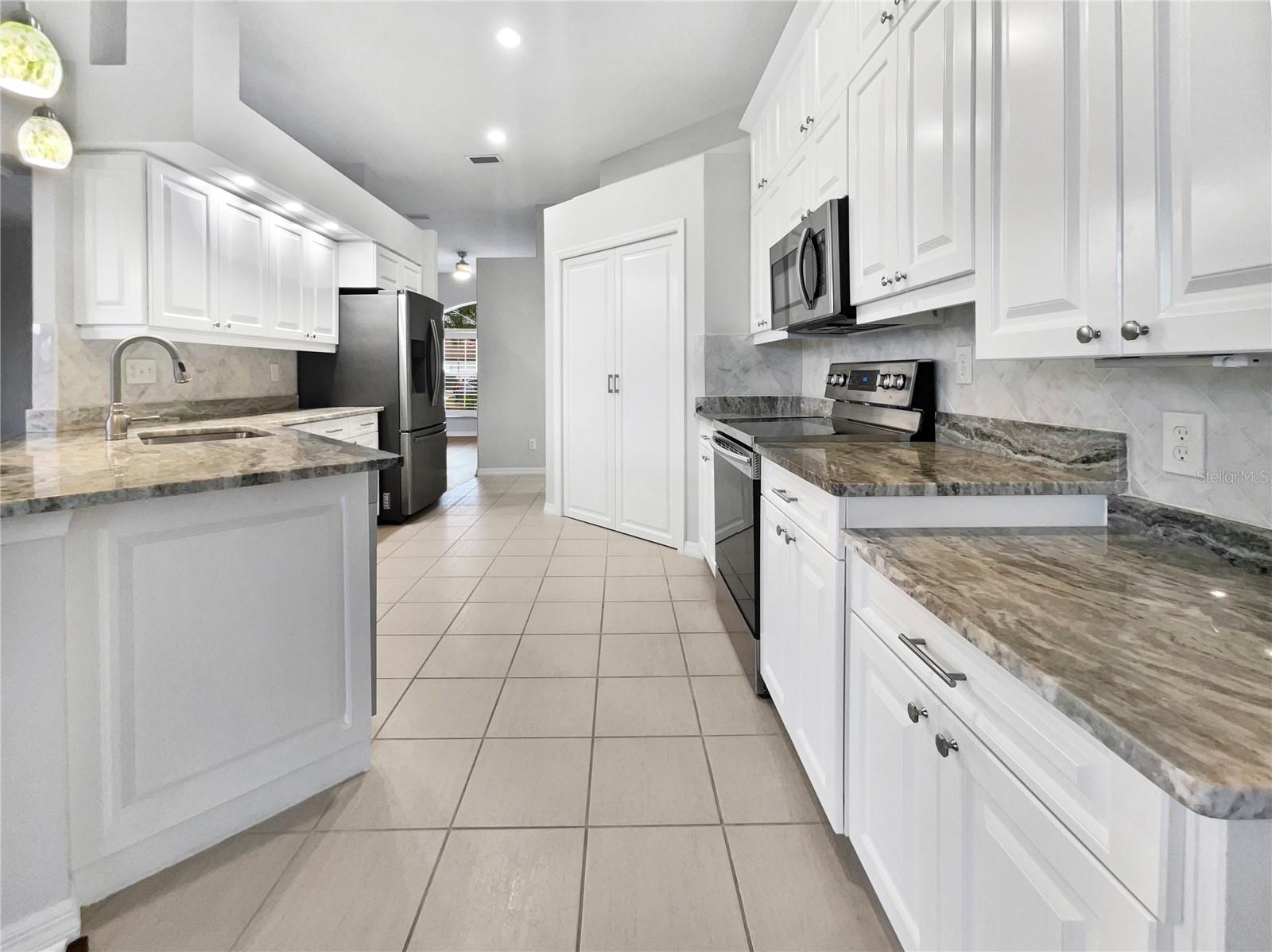 RIVER CLUB SOUTH SUBPHASE I - Residential