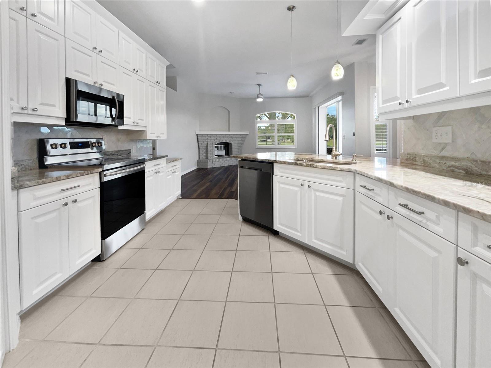 RIVER CLUB SOUTH SUBPHASE I - Residential