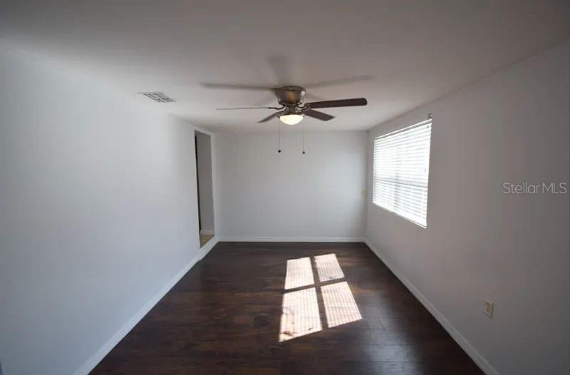 520 OAKLAND ROAD