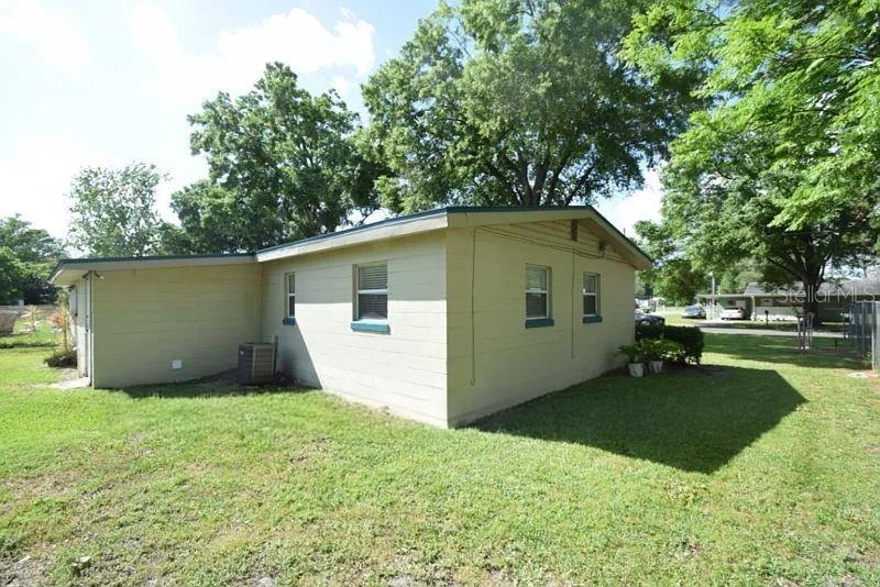 520 OAKLAND ROAD